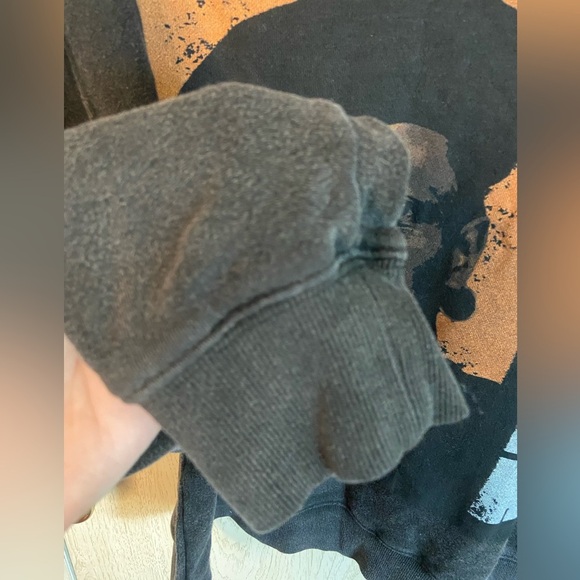 Paper Money Nino Brown Hoodie Wesley Snipes New Jack City Medium NWT - Picture 7 of 10